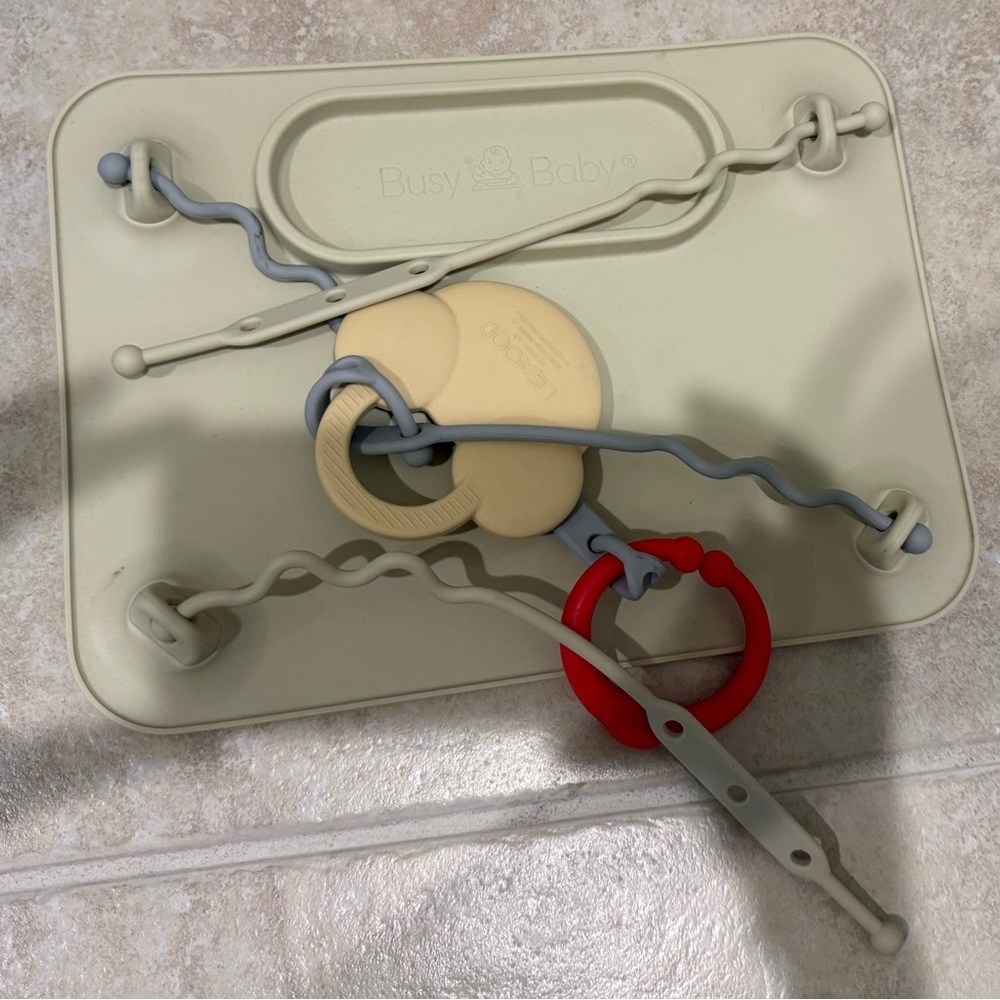 BUSY BABY Silicone Mat